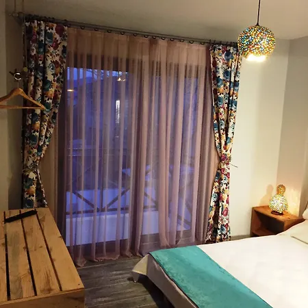 فندق Casa Pallet (adults Only)