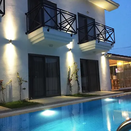 Casa Pallet (adults Only) فندق 4*