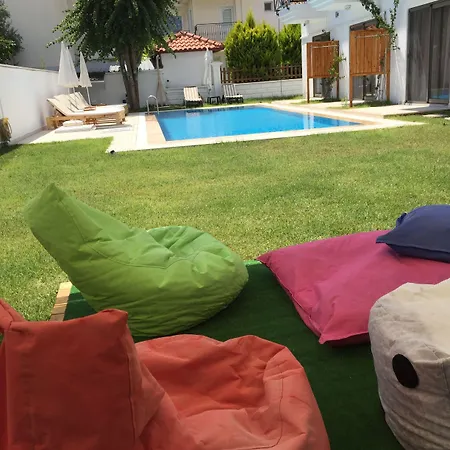 Casa Pallet (adults Only)