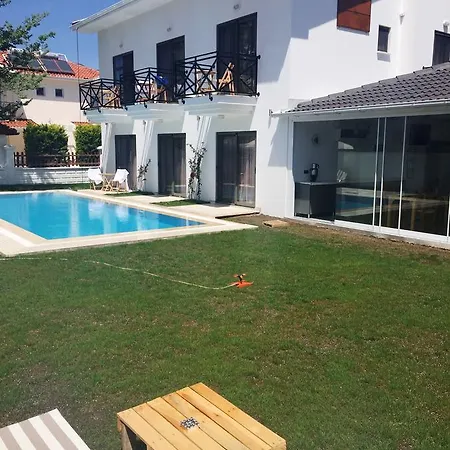Casa Pallet (adults Only) 4*