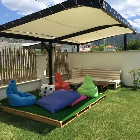 Casa Pallet (adults Only) فندق