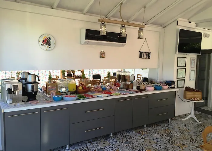 Casa Pallet (adults Only) 4*